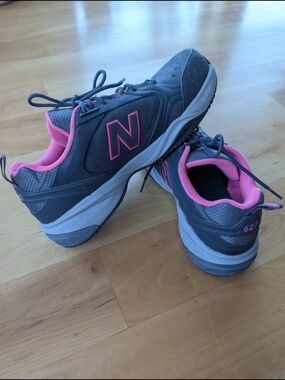 New Balance Gray Steel Toe Shoe with Pink Accents